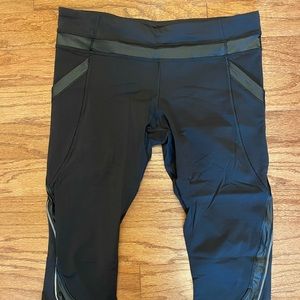 Lululemon cropped leggings with faux leather trim